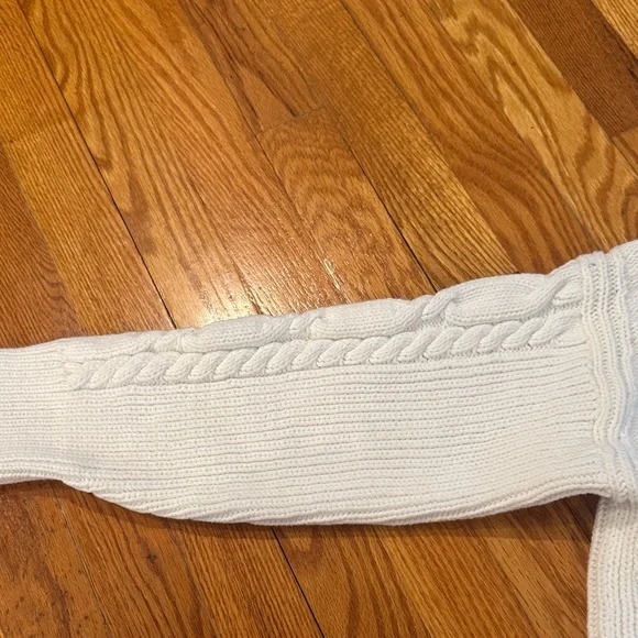 J. Crew Women’s White Cable-Knit V-Neck Cropped Sweater M - Picture 7 of 7